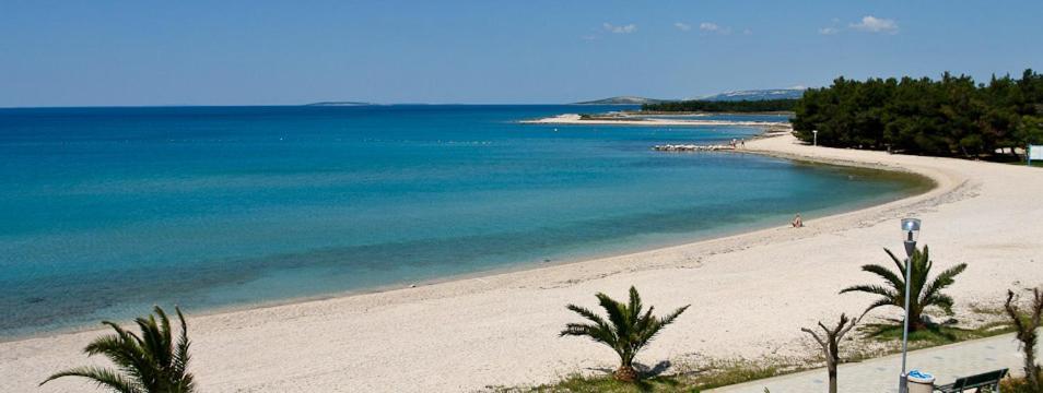 Dandy Διαμέρισμα Povljana Εξωτερικό φωτογραφία